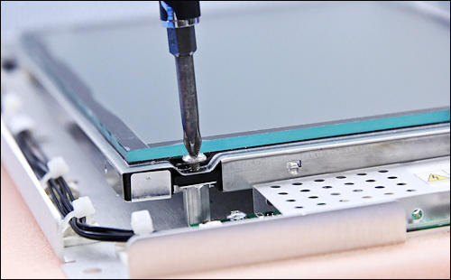 Mounting an optically bonded LCD